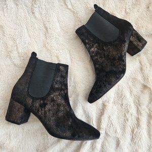 REPORT metallic black / bronze heeled boots